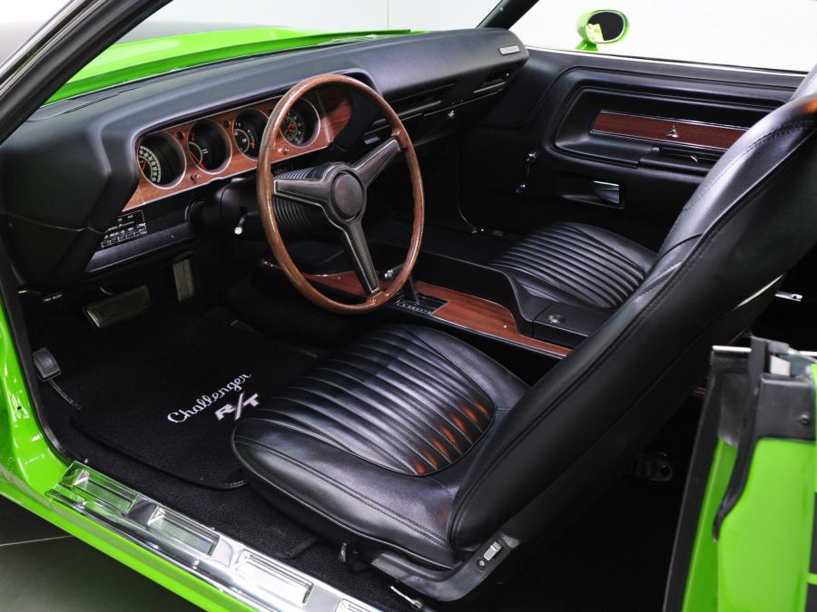  Dodge Challenger R/T 383 Magnum 1971 года  (фото 8 из 10)